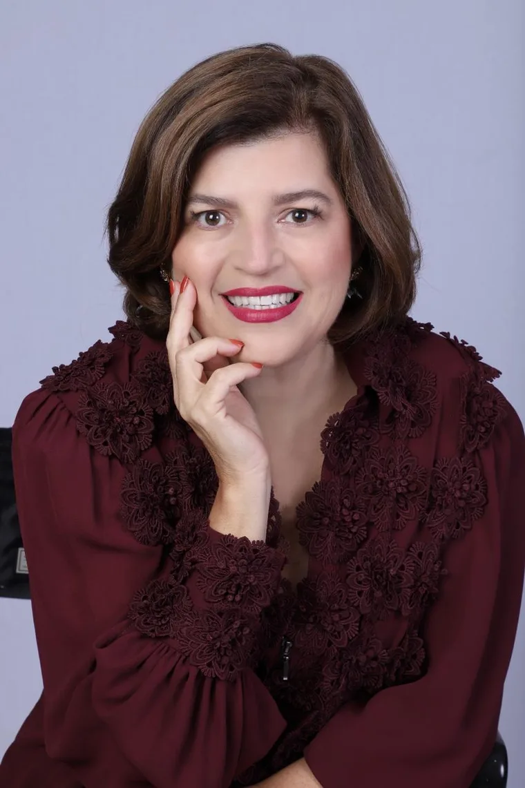 Dra. Ana Paula Ferraudo